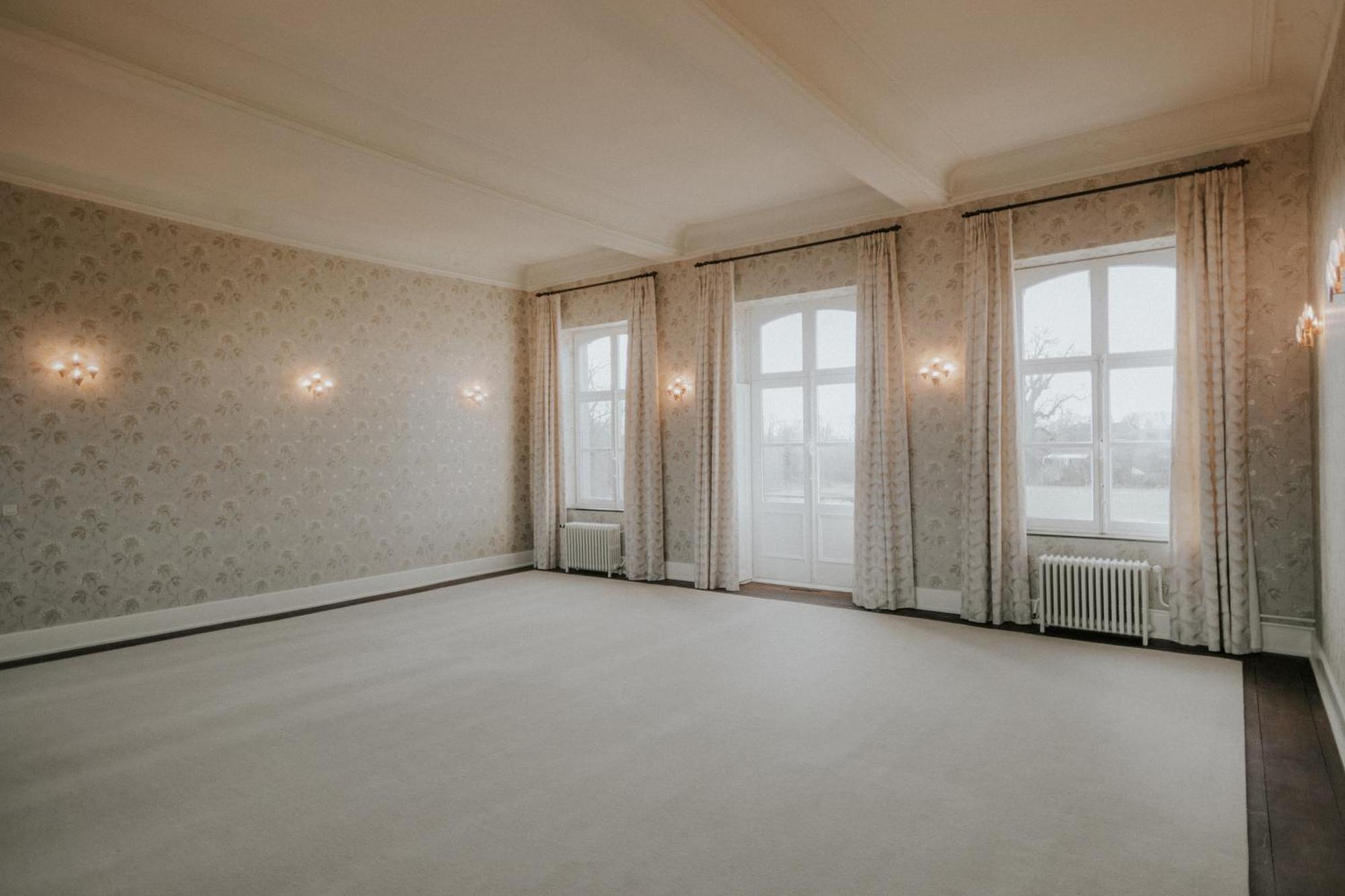 Chateau De Looz Exteriér fotografie